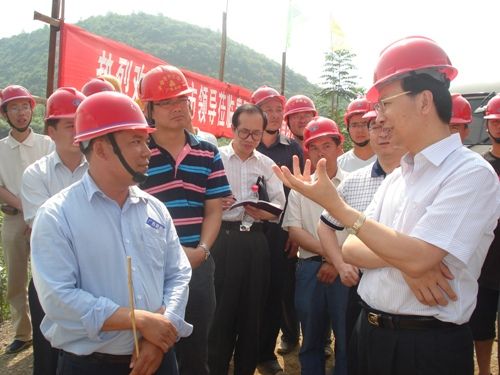 贵州省省委常委、贵阳市委书记李军，，，，，自治区交通厅副厅长廖小波莅临贵阳六标视察指导事情 - 企业要闻 - J9集团