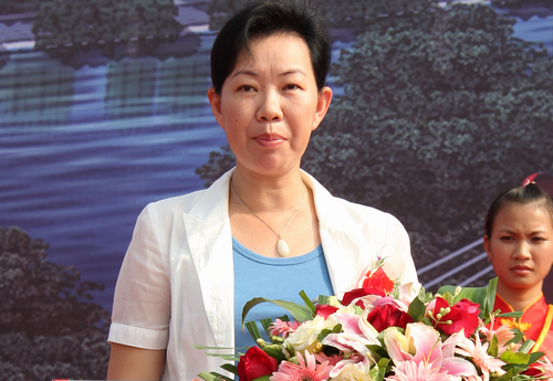 防城港市东湾大道NO.3、NO.4标段盛大举行工程开工仪式 - 企业要闻 - J9集团