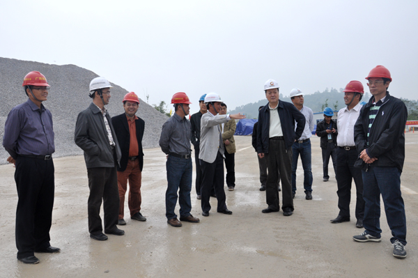 交通运输部督查组到南宁外环A标举行质量清静大检查 - 企业要闻 - J9集团