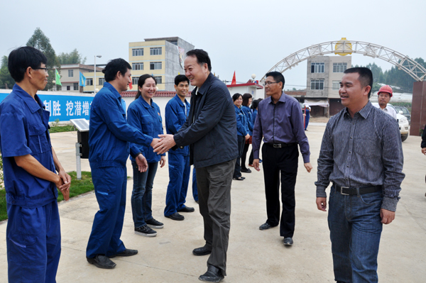 交通运输部督查组到南宁外环A标举行质量清静大检查 - 企业要闻 - J9集团